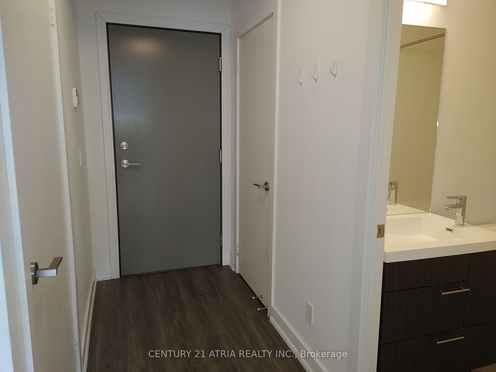 30 Nelson St, unit 2803 for rent - image #2