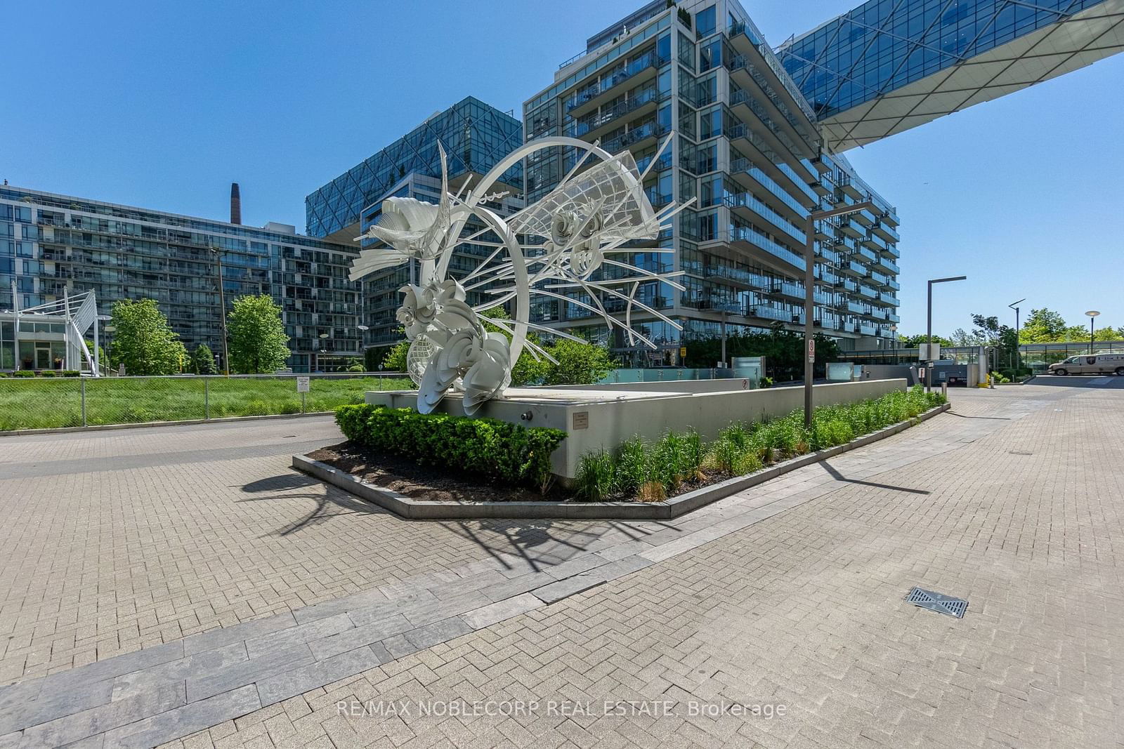 15 Queens Quay E, unit 3405 for rent