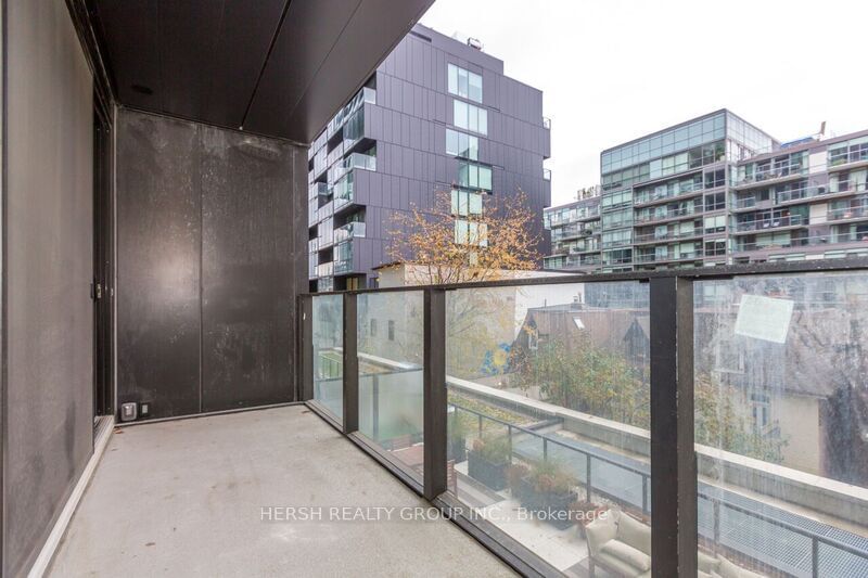 629 King St W, unit 317 for rent - image #18