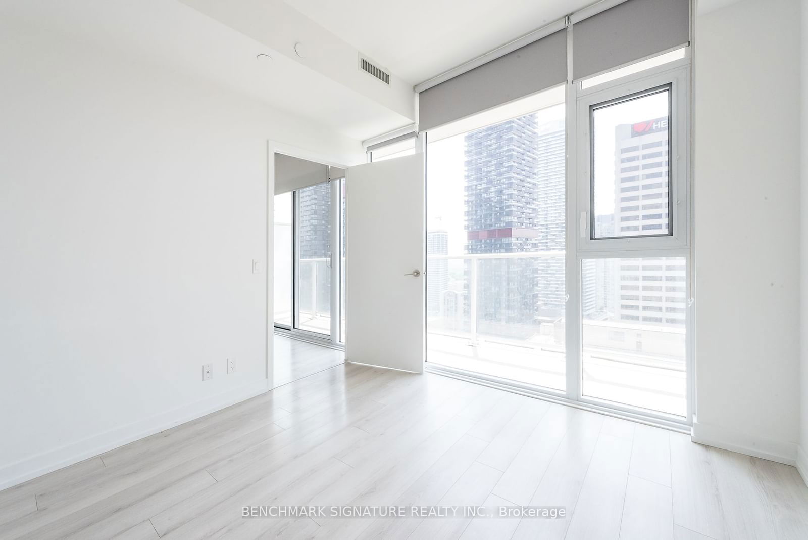 33 Helendale Ave, unit 2209 for sale - image #11