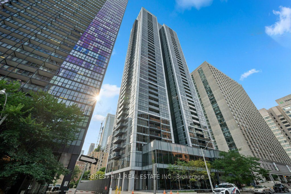 28 Ted Rogers Way, unit 3307 for sale - image #2