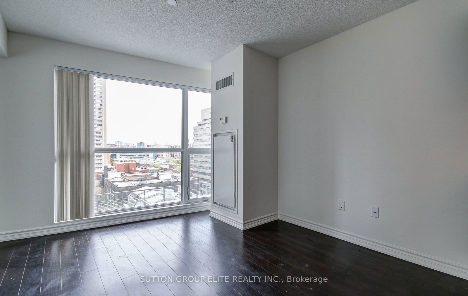 386 Yonge St, unit 604 for rent - image #14