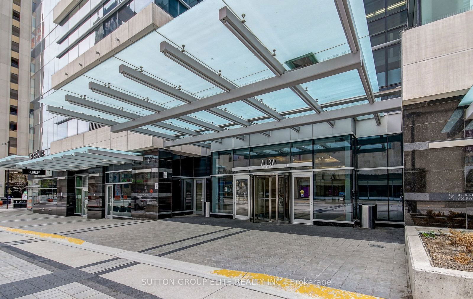 386 Yonge St, unit 604 for rent - image #2