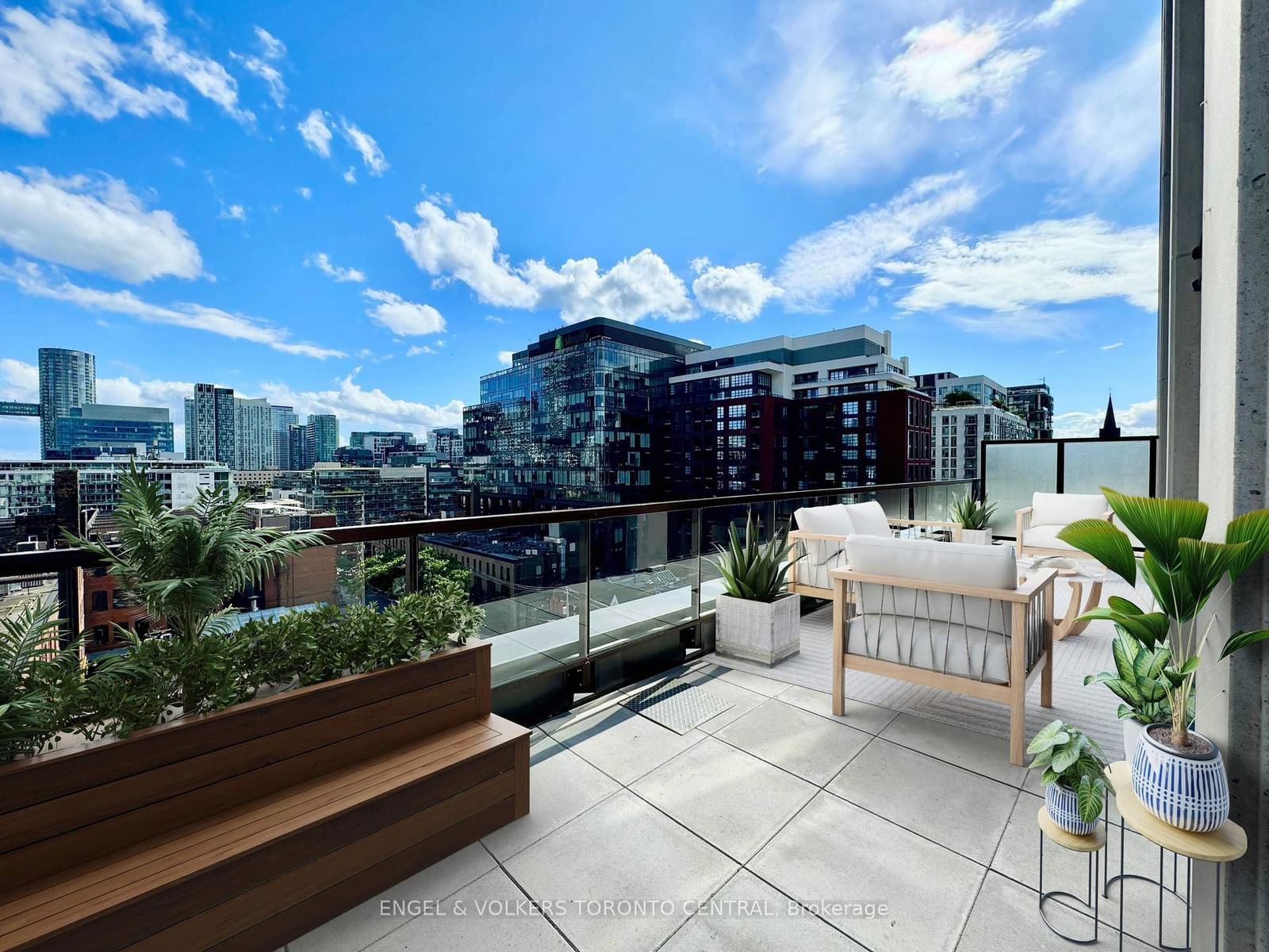 123 Portland St, unit 903 for sale - image #36