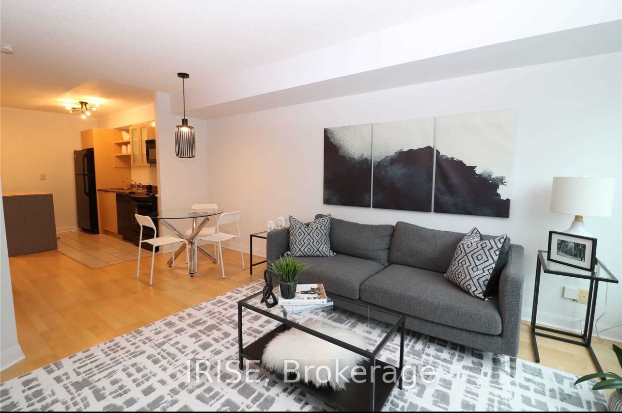 600 Fleet St S, unit 604 for rent - image #2