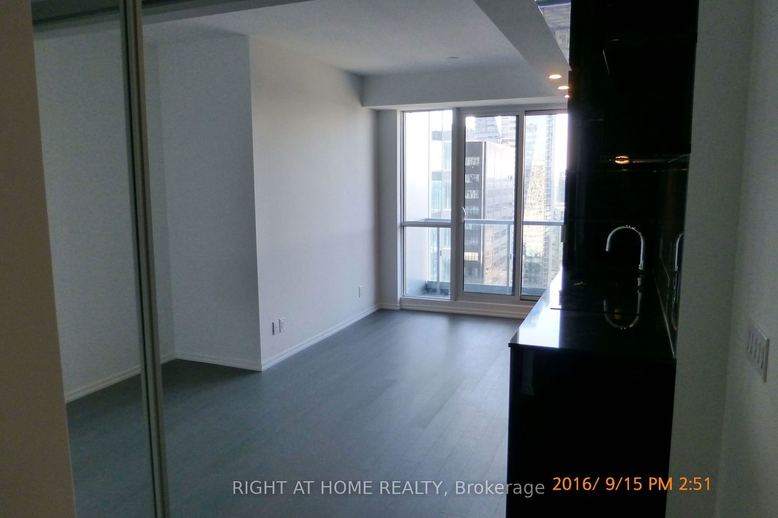 70 Temperance St, unit 4312 for rent - image #11