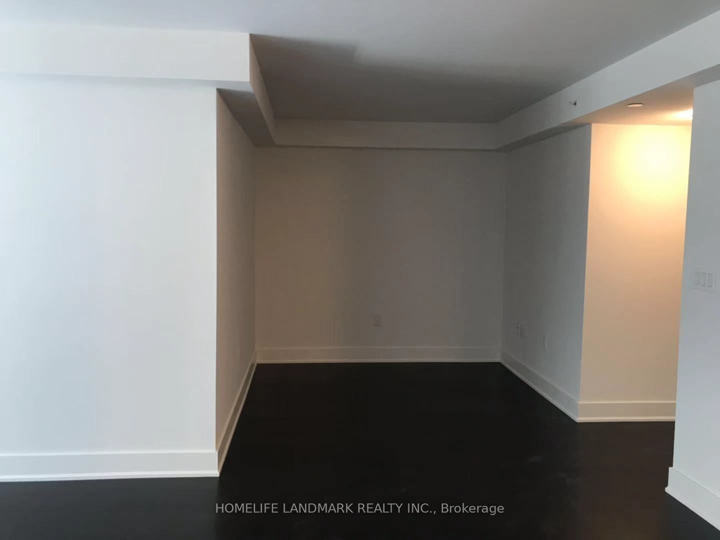 955 Bay St, unit 1513 for rent - image #4