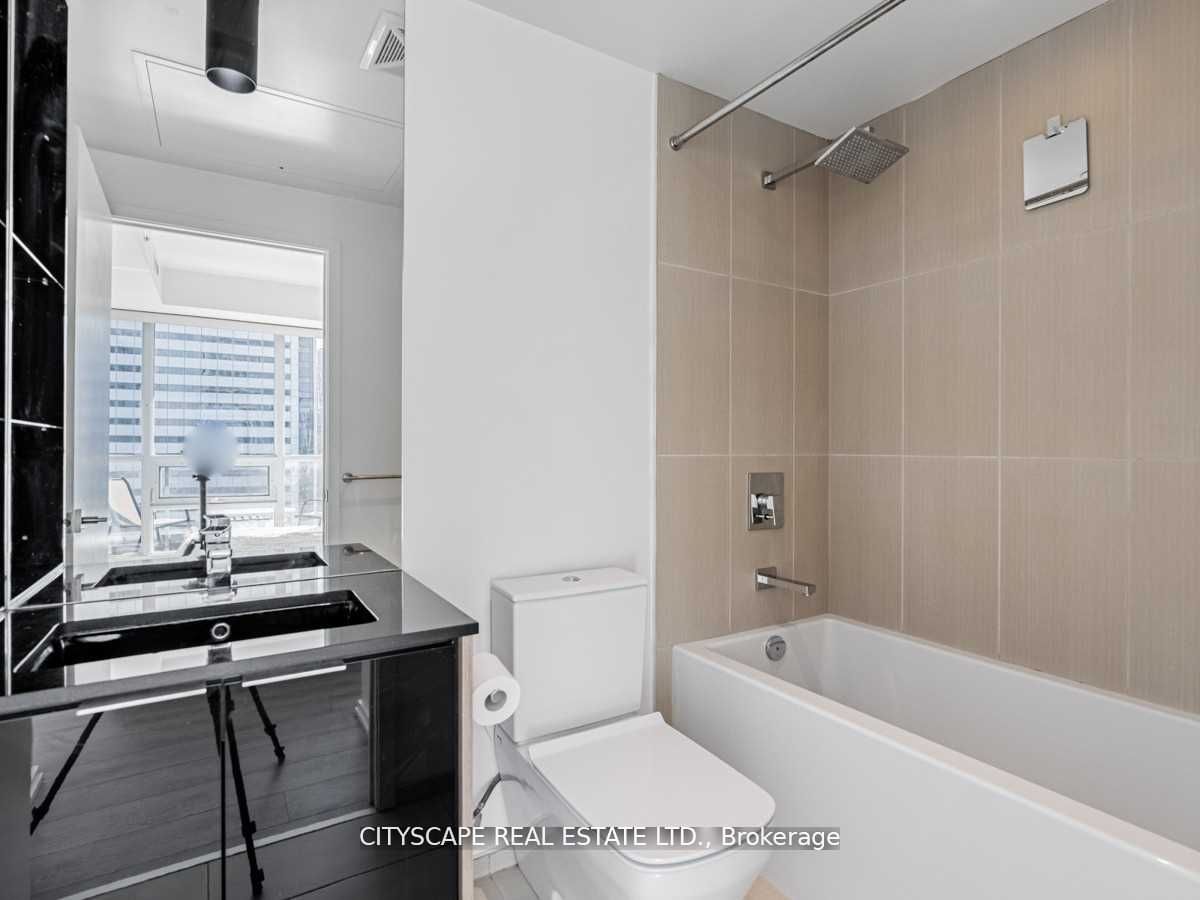 70 Temperance St, unit 3211 for sale - image #25