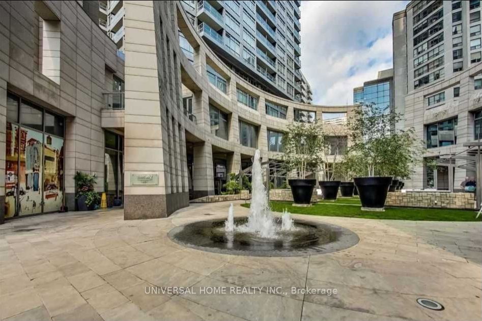 2191 Yonge St, unit 3105 for rent - image #2