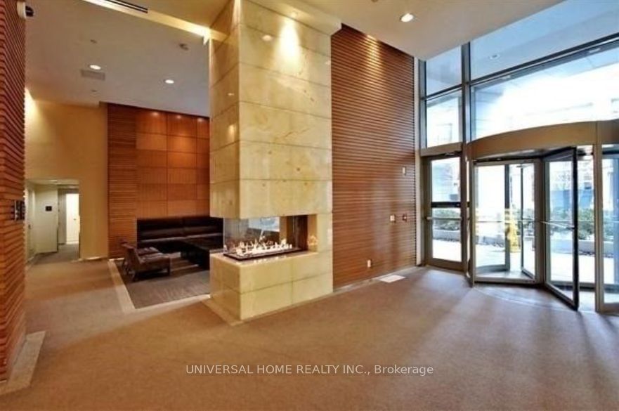 2191 Yonge St, unit 3105 for rent - image #3