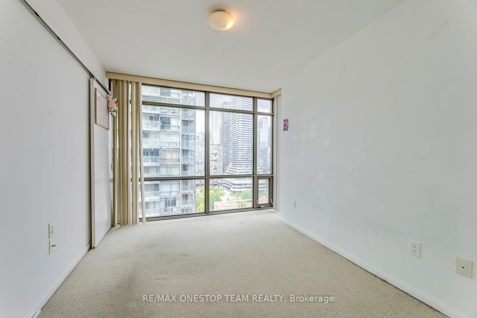 38 Grenville St, unit 1709 for rent - image #21