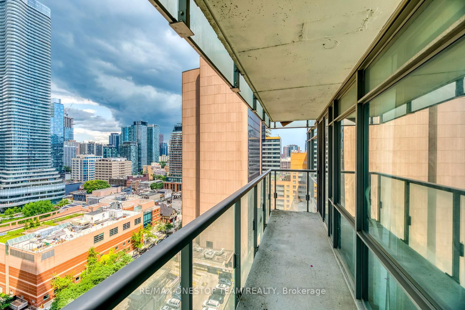 38 Grenville St, unit 1709 for rent - image #25