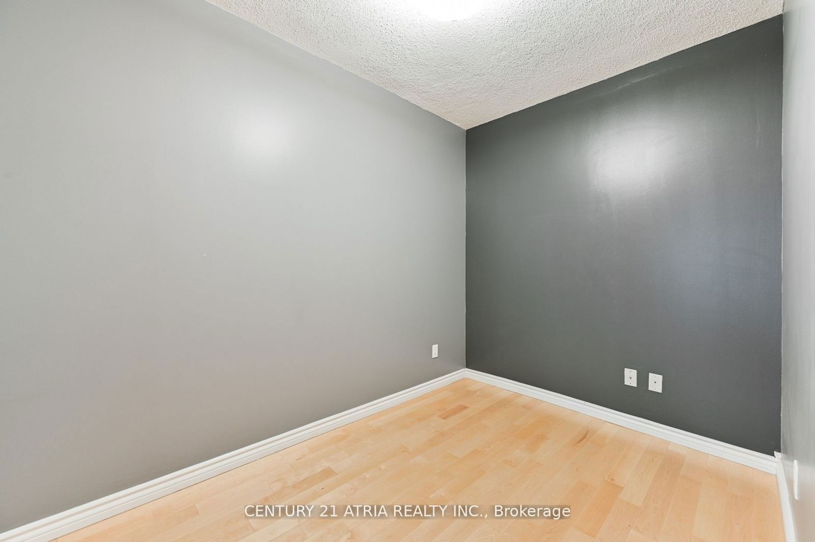 263 wellington St W, unit 704 for rent - image #8