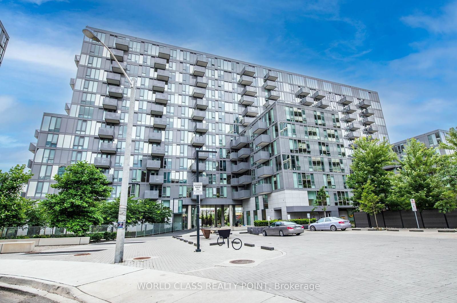 38 Monte Kwinter Crt, unit 613 for sale - image #1