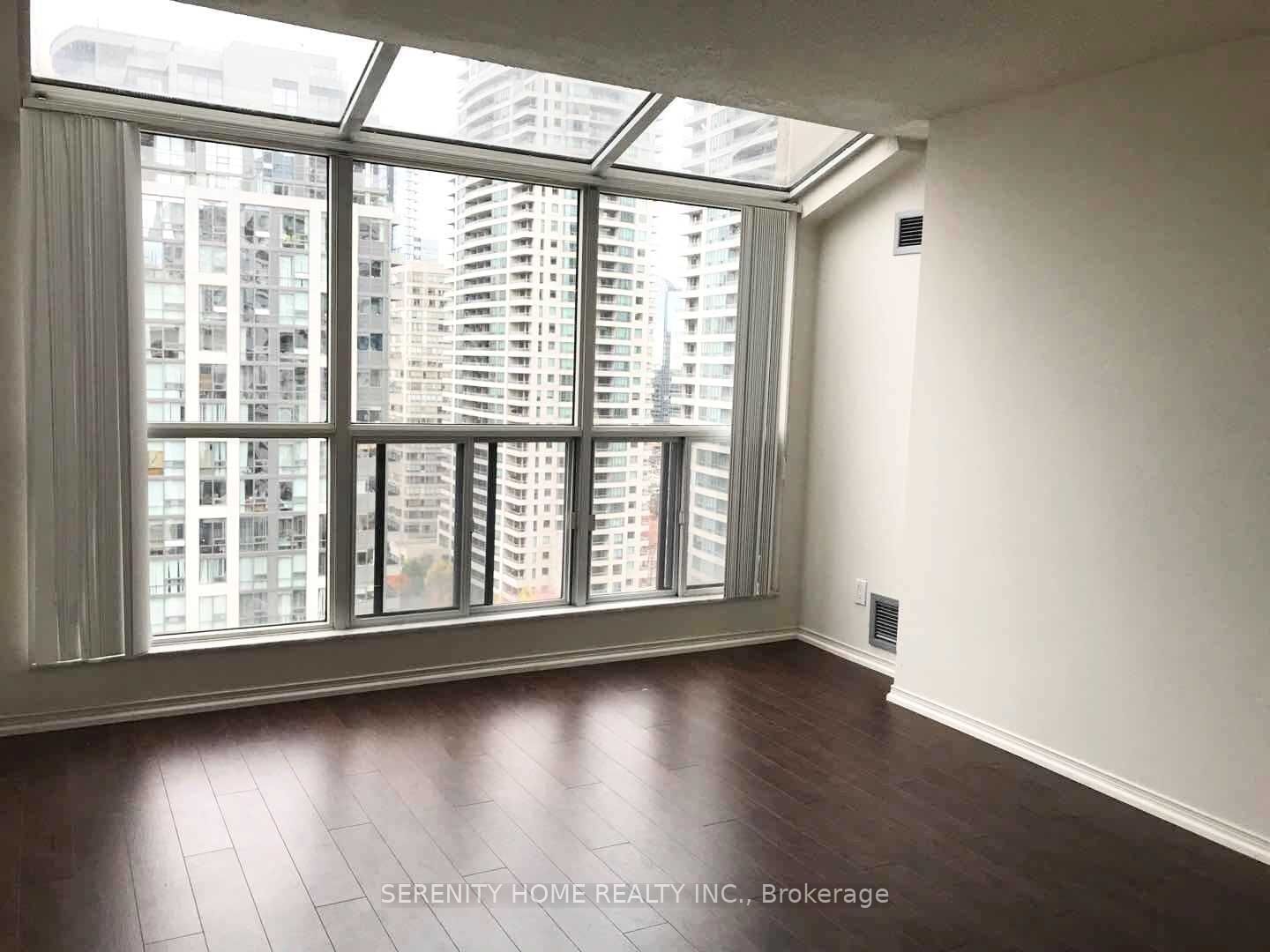 28 Hollywood Ave, unit Ph13 for sale - image #7