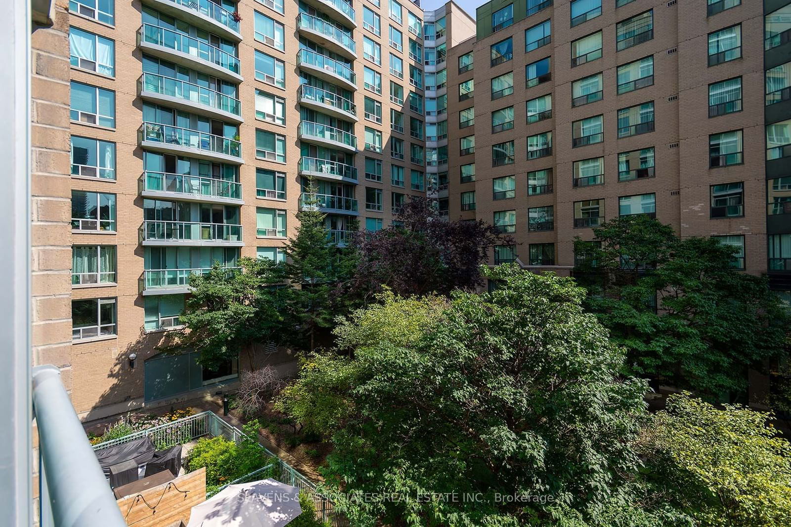 109 Front St, unit 323 for rent - image #8