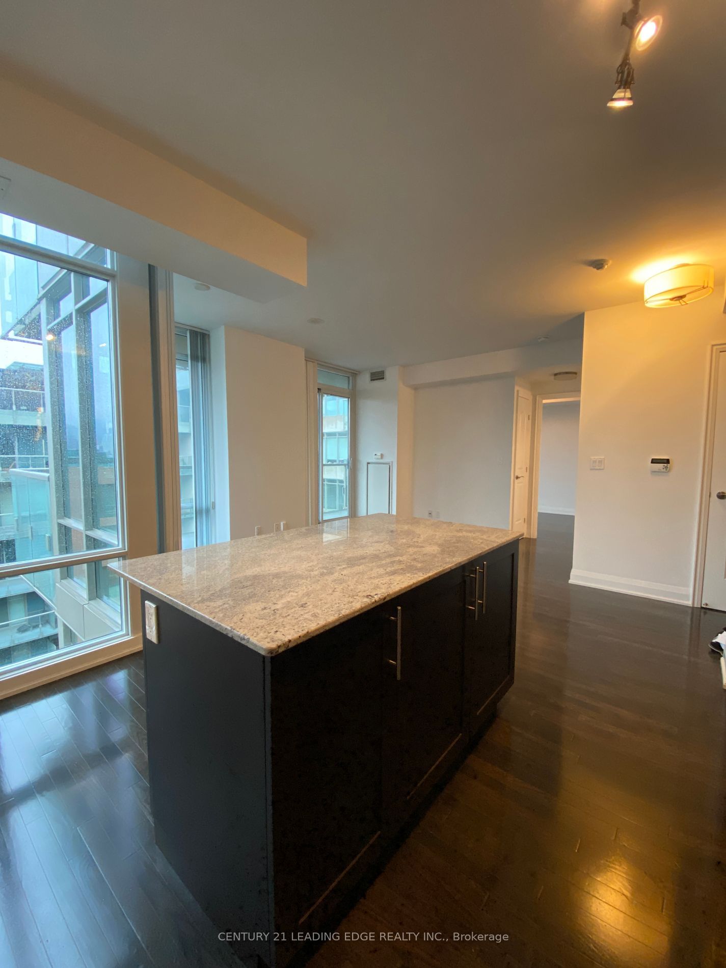 1 Bedford Rd, unit 815 for rent - image #5