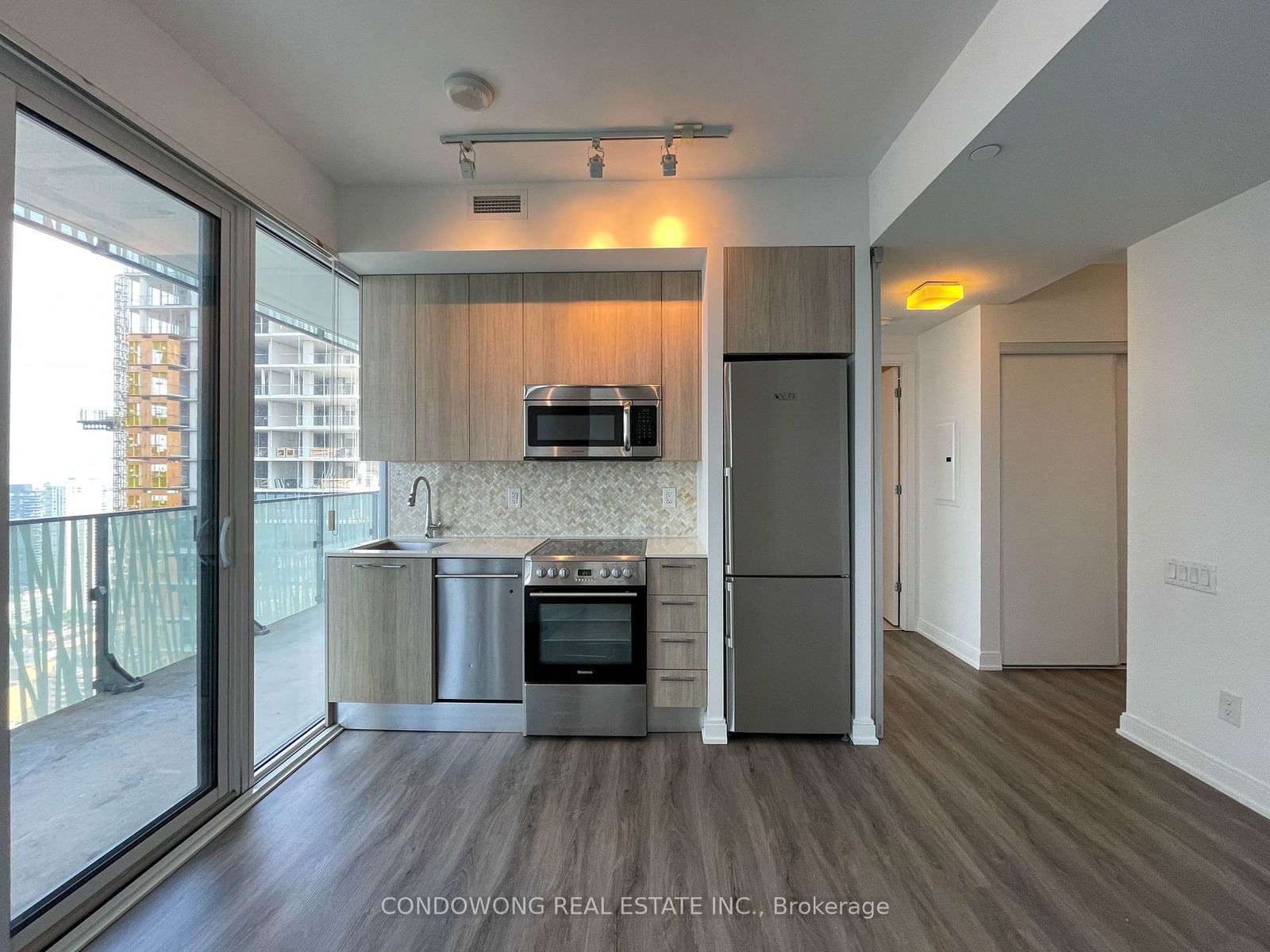 42 Charles St E, unit 4301 for rent - image #3