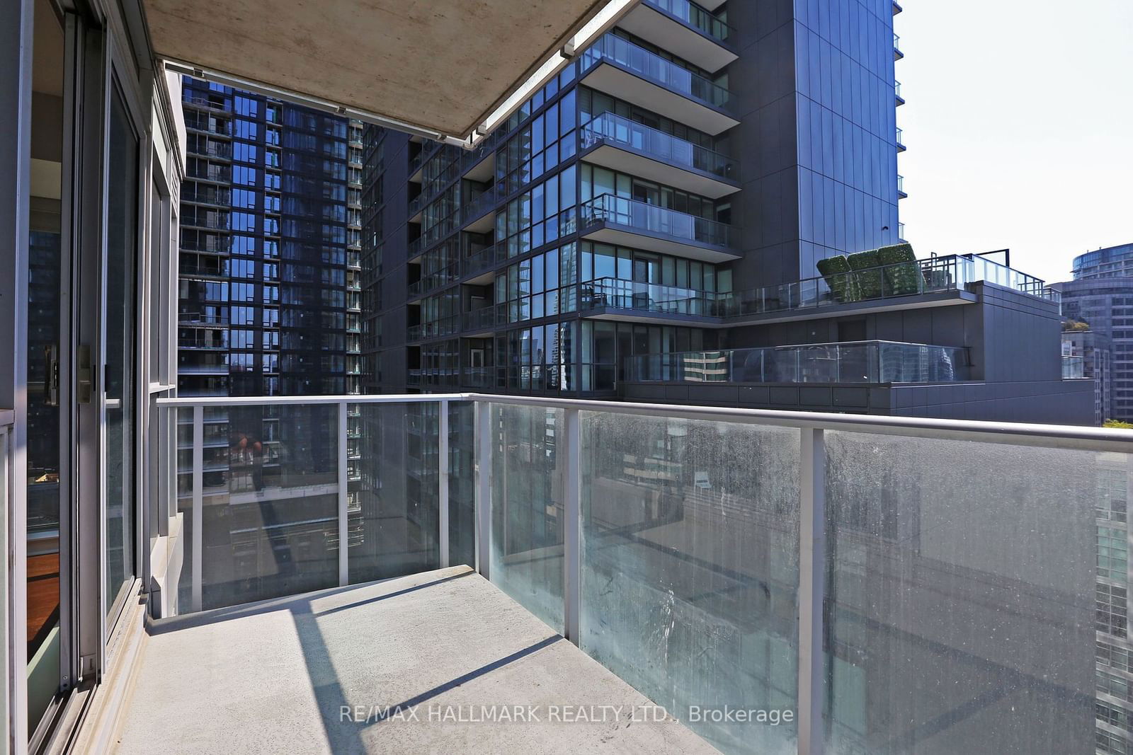 375 King St W, unit 1503 for rent - image #25