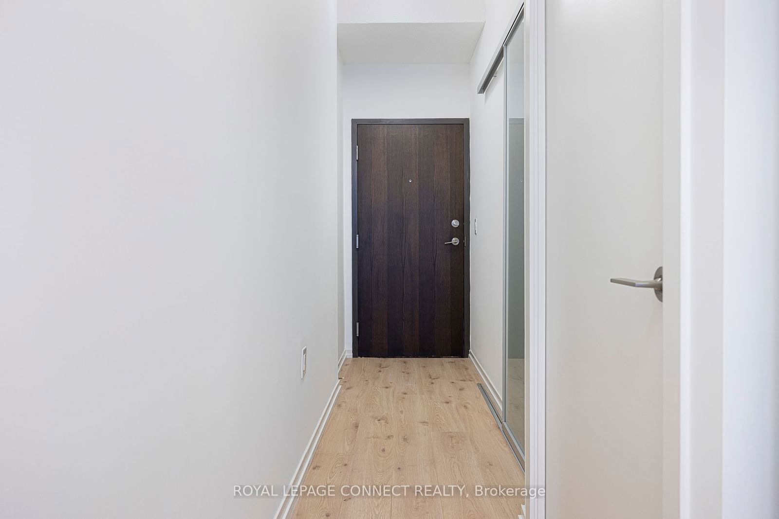 36 Lisgar St, unit 610W for rent