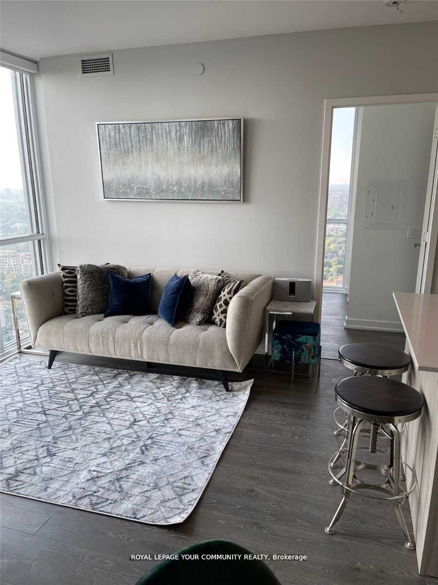 1 Yorkville Ave, unit 4005 for rent