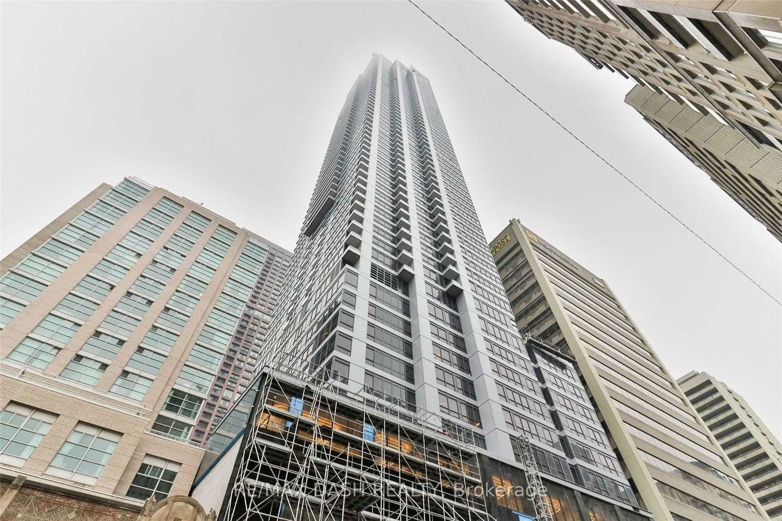 395 Bloor St E, unit 4210 for rent