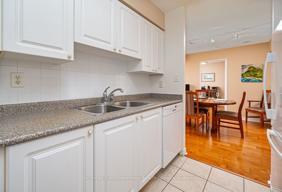 253 Merton St, unit 1205 for sale - image #14