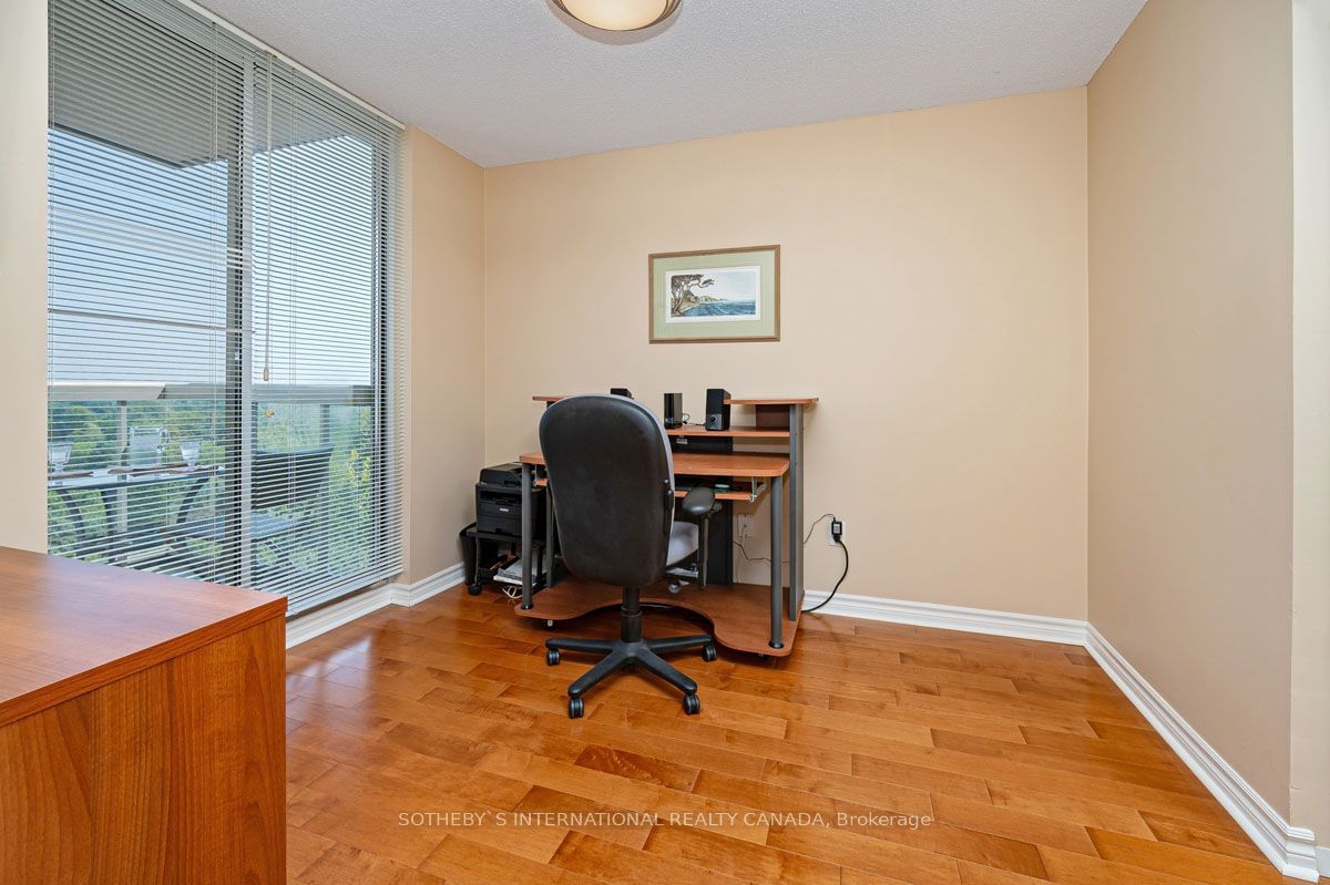 253 Merton St, unit 1205 for sale - image #18