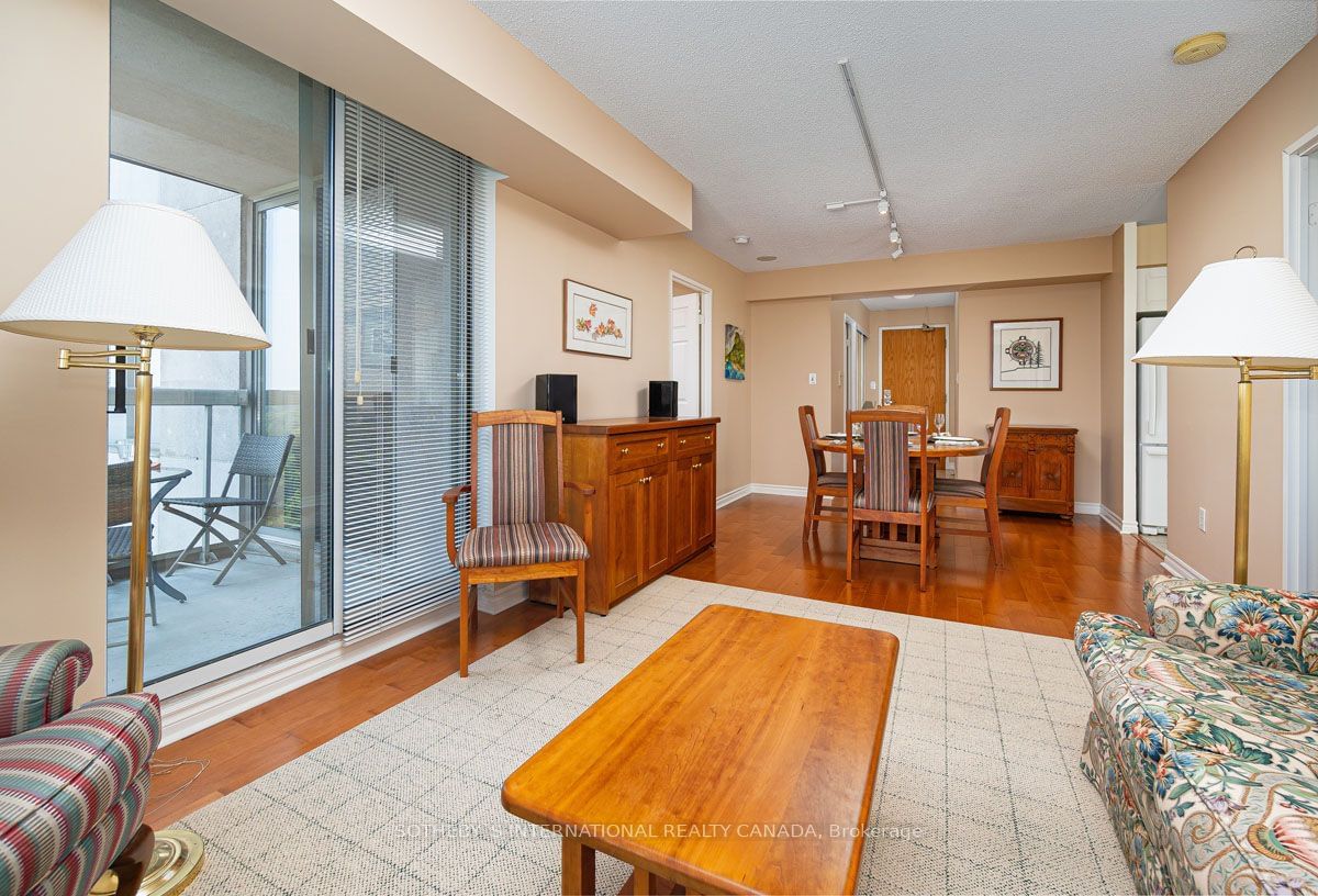 253 Merton St, unit 1205 for sale - image #9