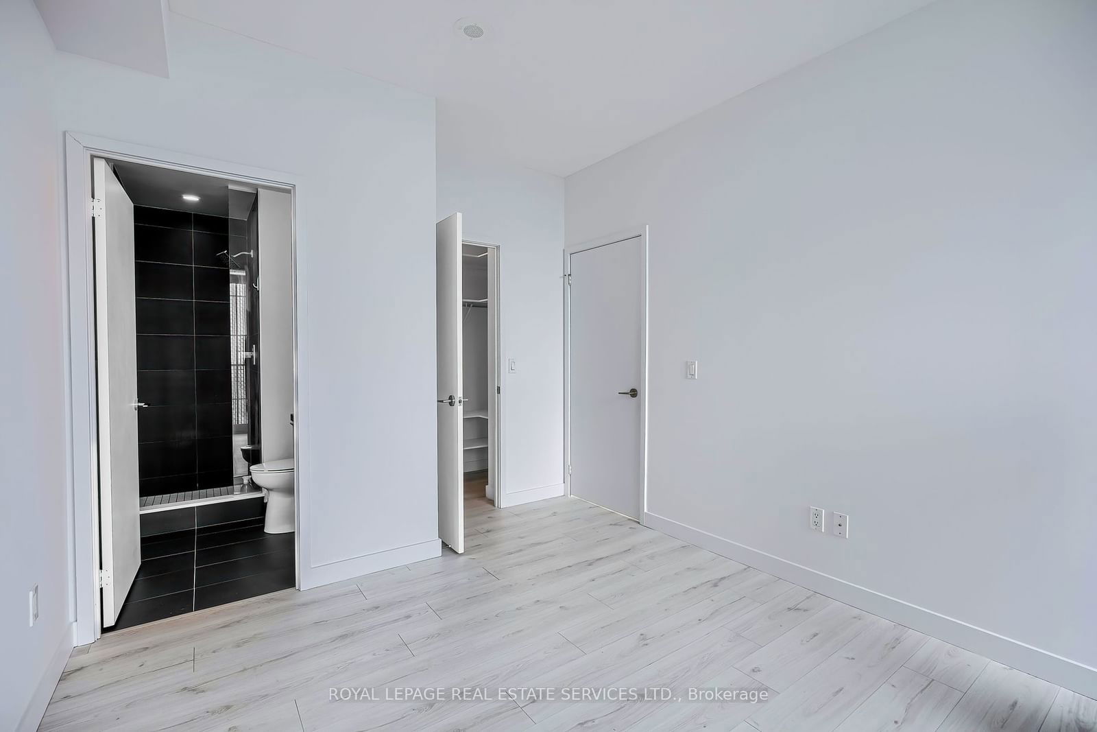 8 Eglinton Ave E, unit 2705 for sale - image #20