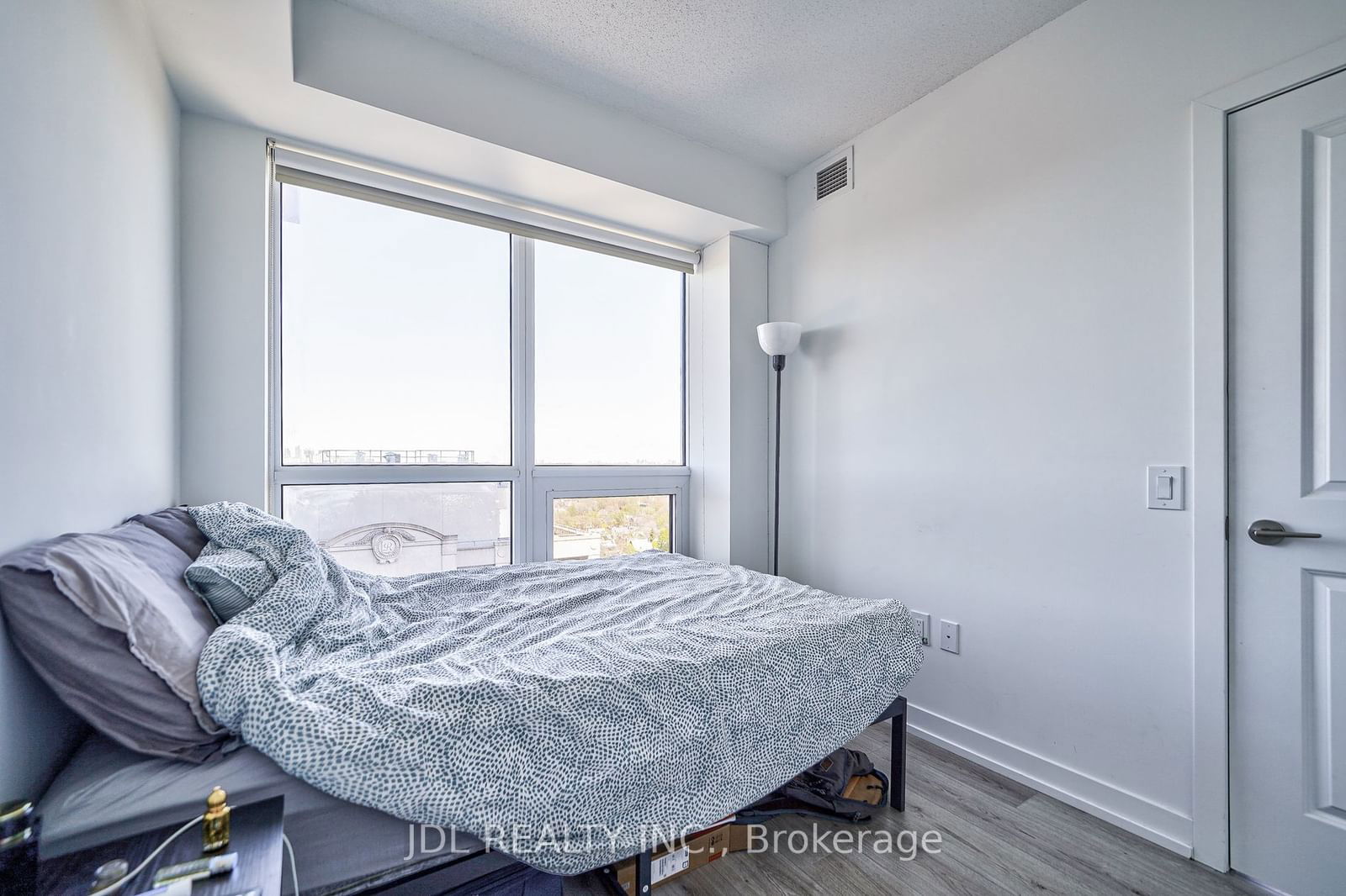 395 Bloor St E, unit 1608 for sale - image #13