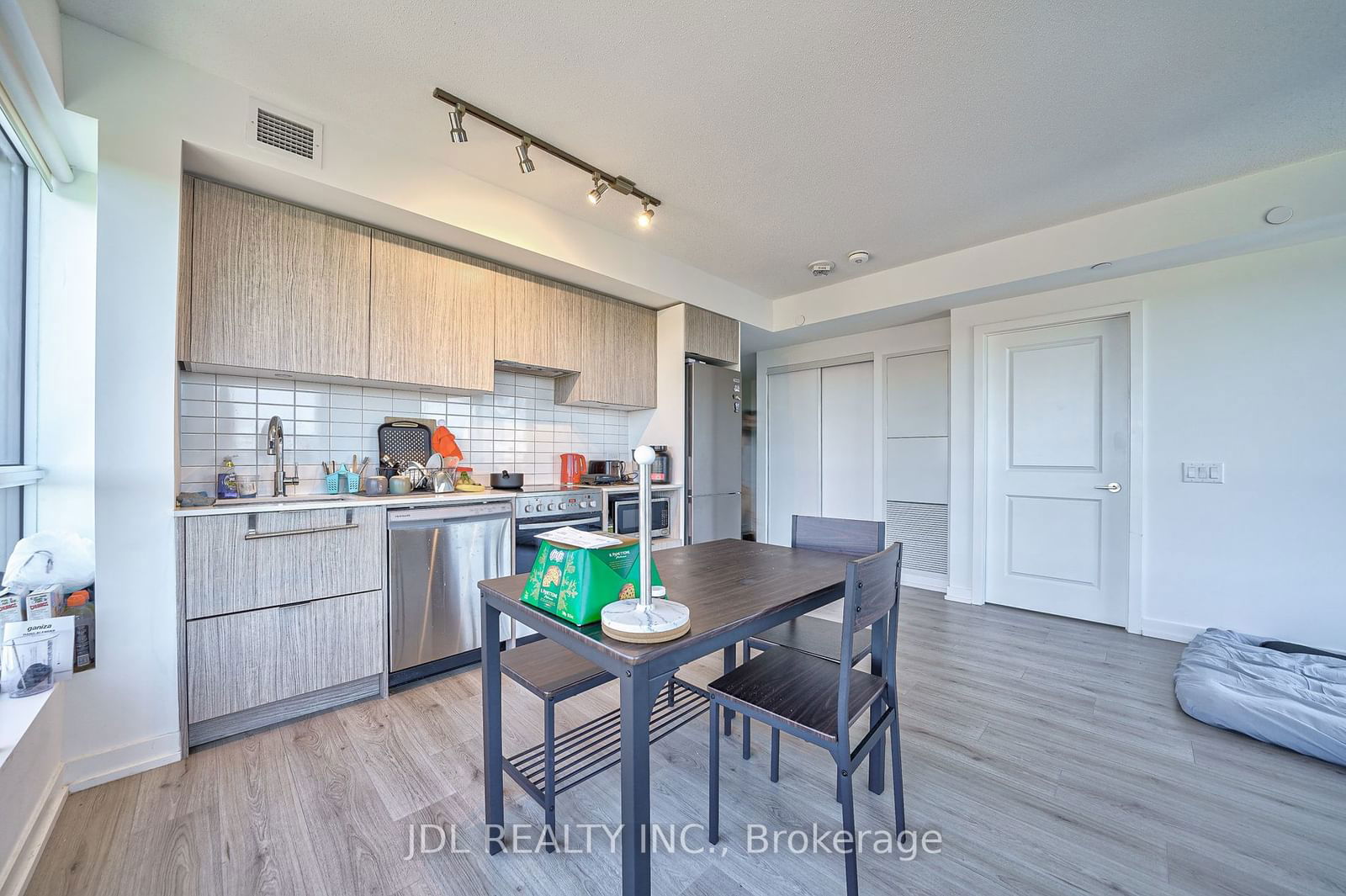 395 Bloor St E, unit 1608 for sale - image #27