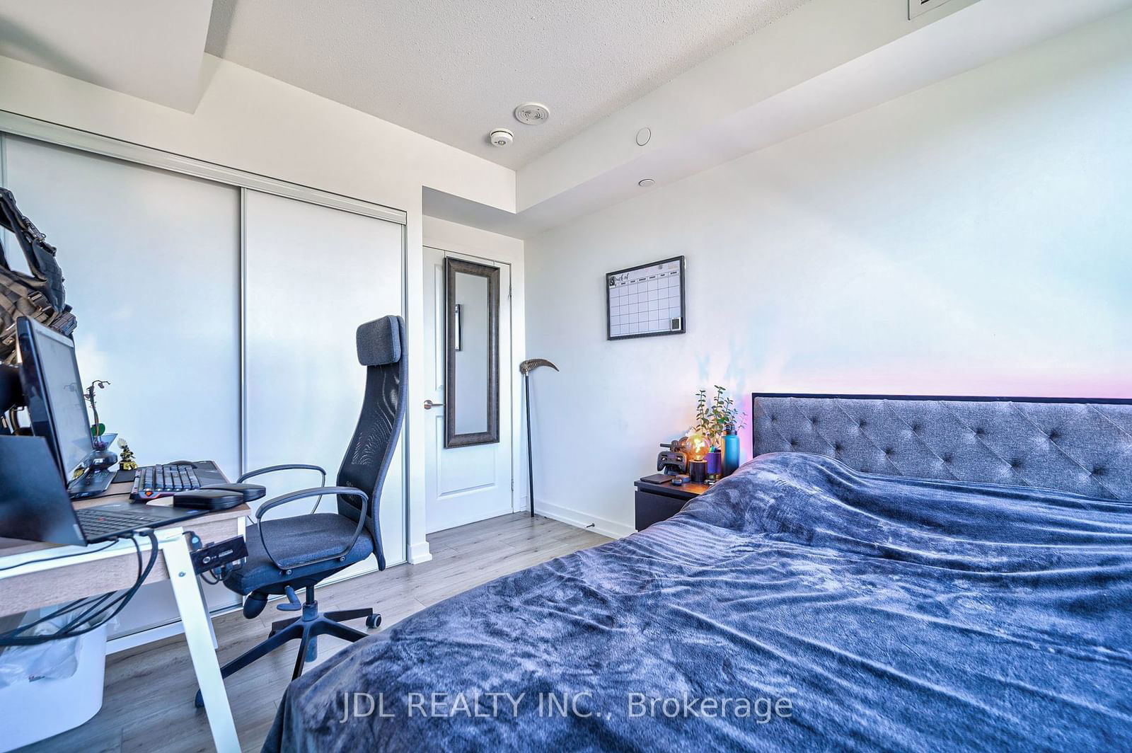 395 Bloor St E, unit 1608 for sale - image #7