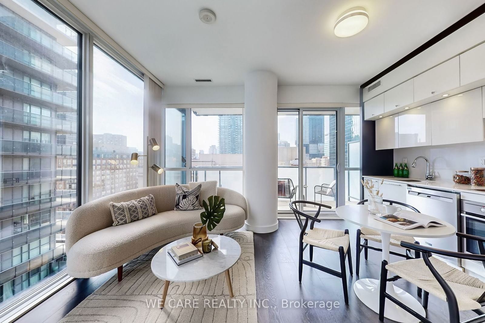 15 Grenville St, unit 1410 for sale - image #4