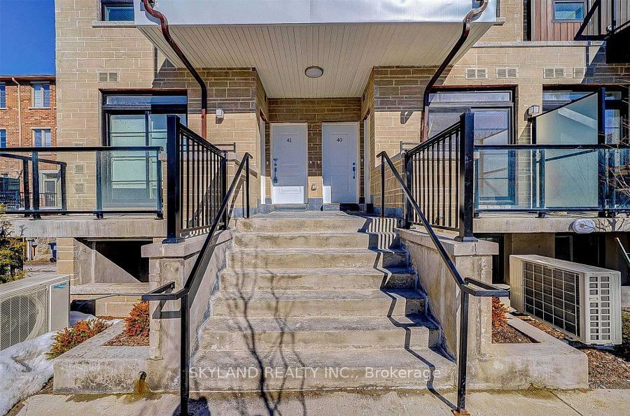 57 Finch Ave W, unit 41 for sale