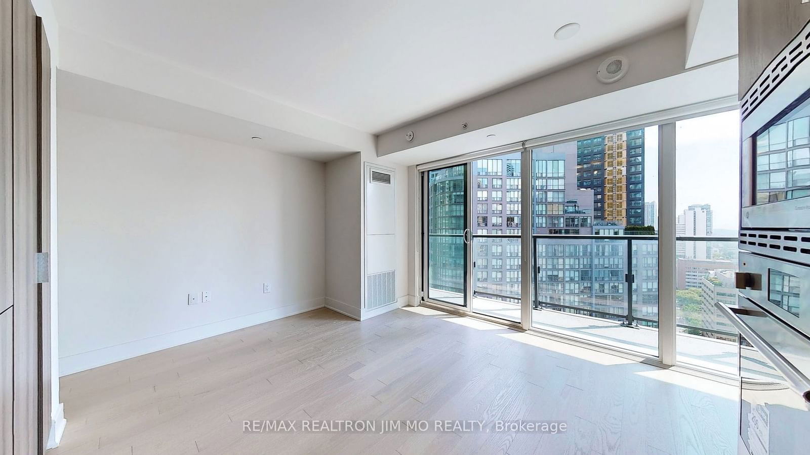 955 Bay St, unit 2205 for sale - image #14