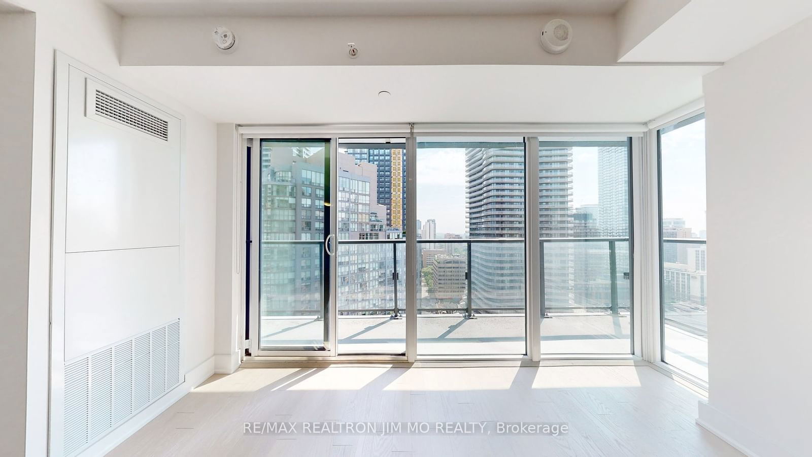 955 Bay St, unit 2205 for sale - image #15