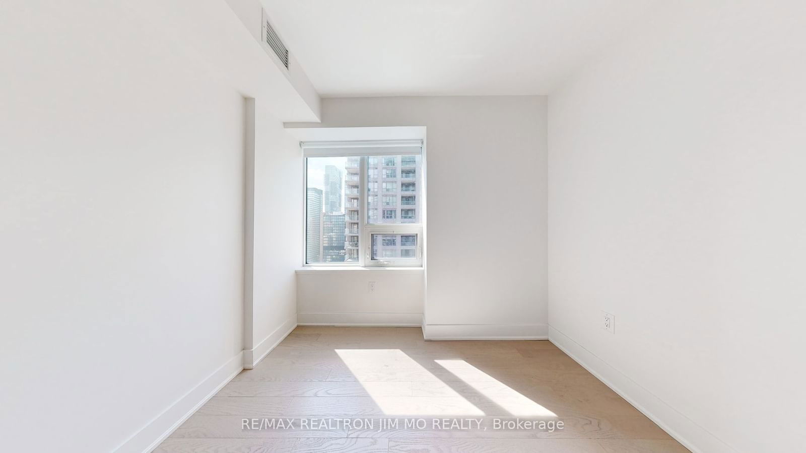 955 Bay St, unit 2205 for sale - image #20