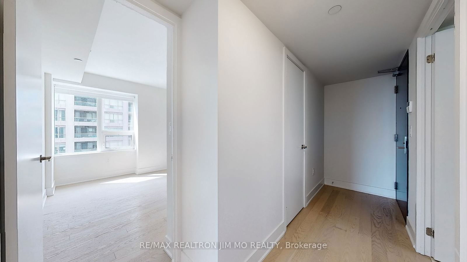 955 Bay St, unit 2205 for sale - image #25