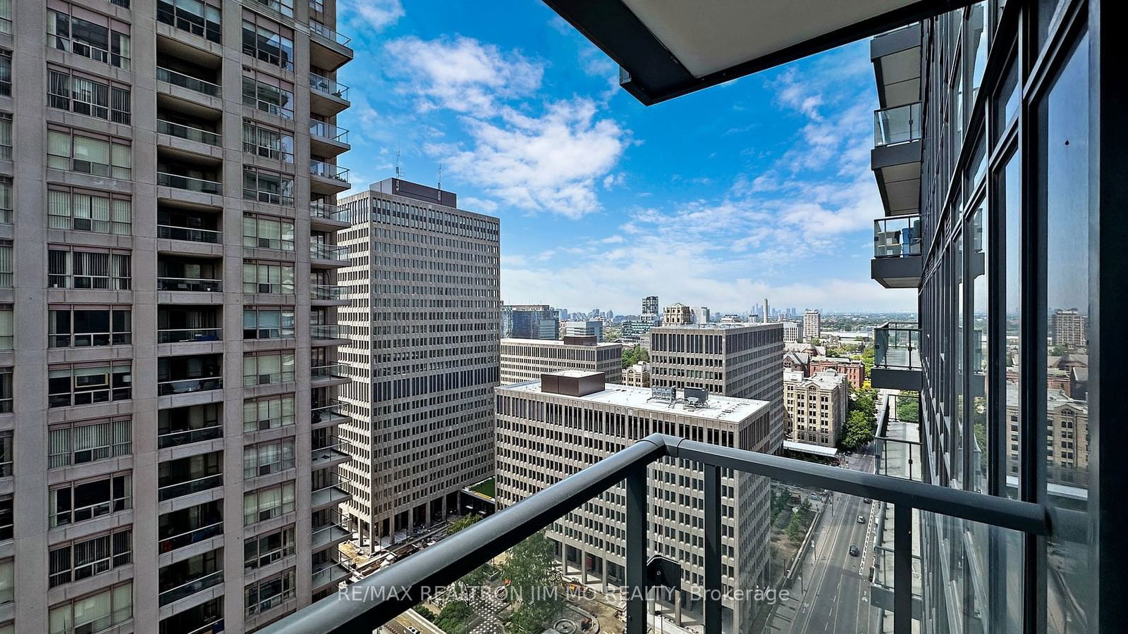 955 Bay St, unit 2205 for sale - image #29