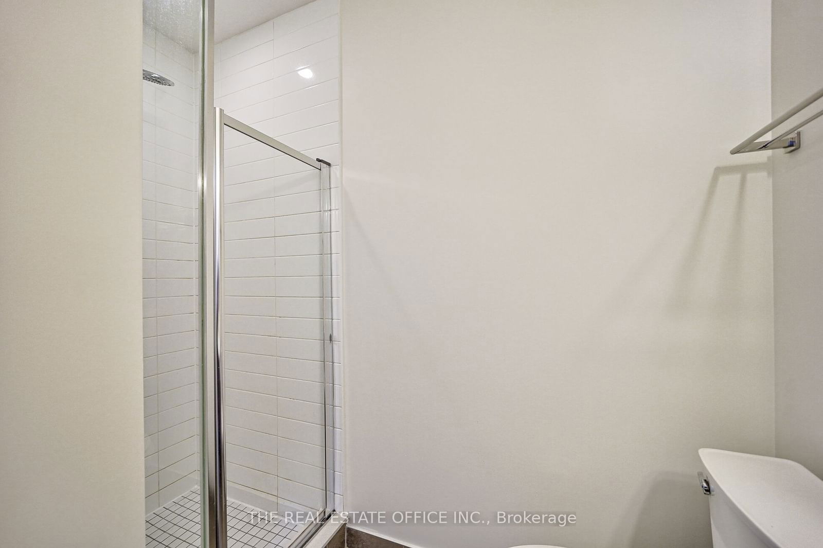 23 Glebe Rd W, unit 916 for sale - image #18