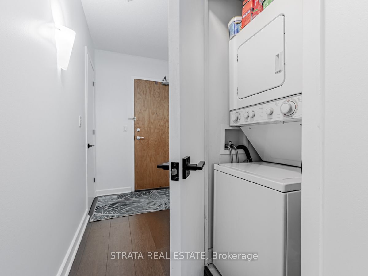 350 Wellington St W, unit M30 for rent - image #3