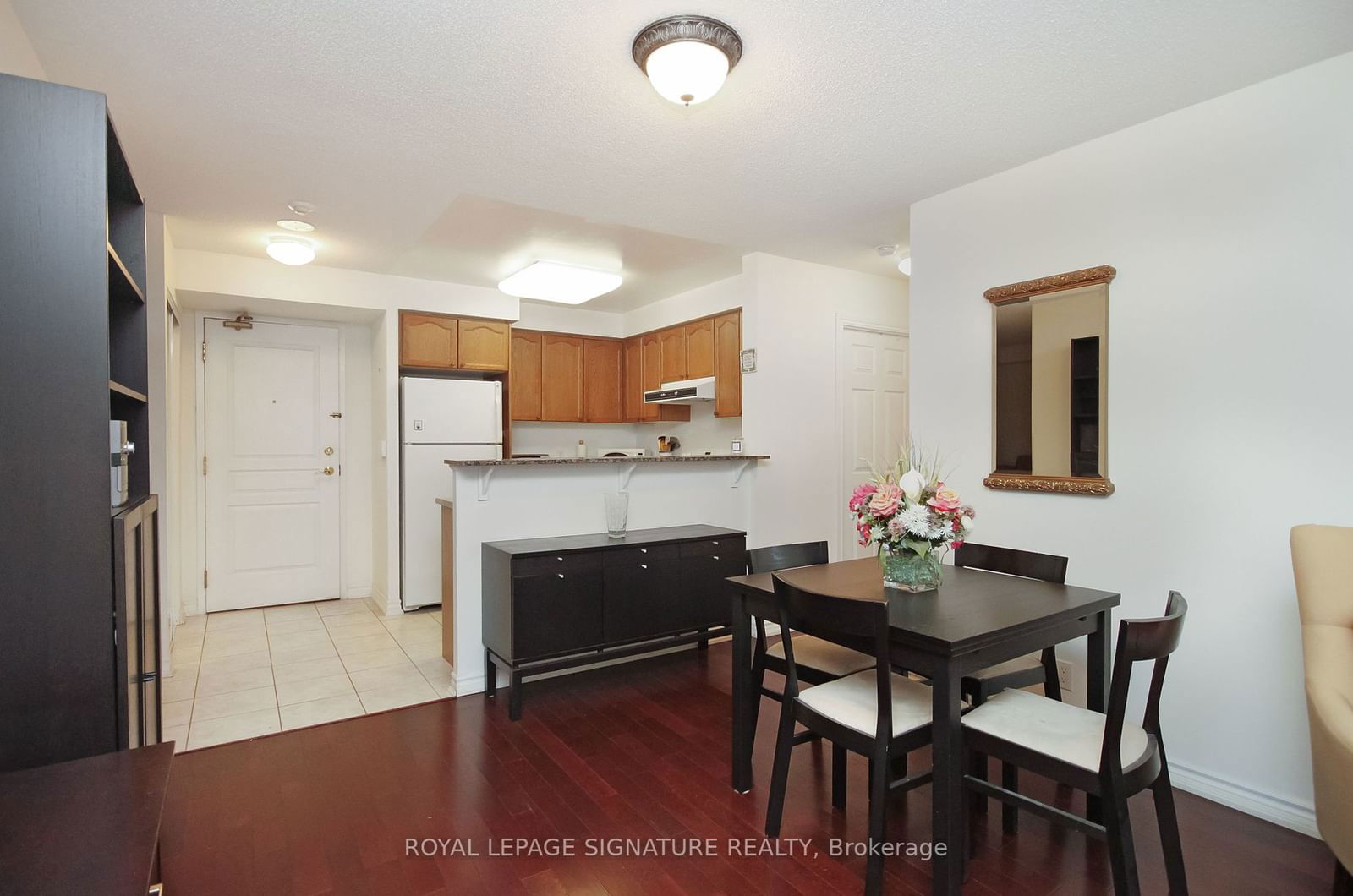 16 Dallimore Circ, unit 510 for rent - image #5