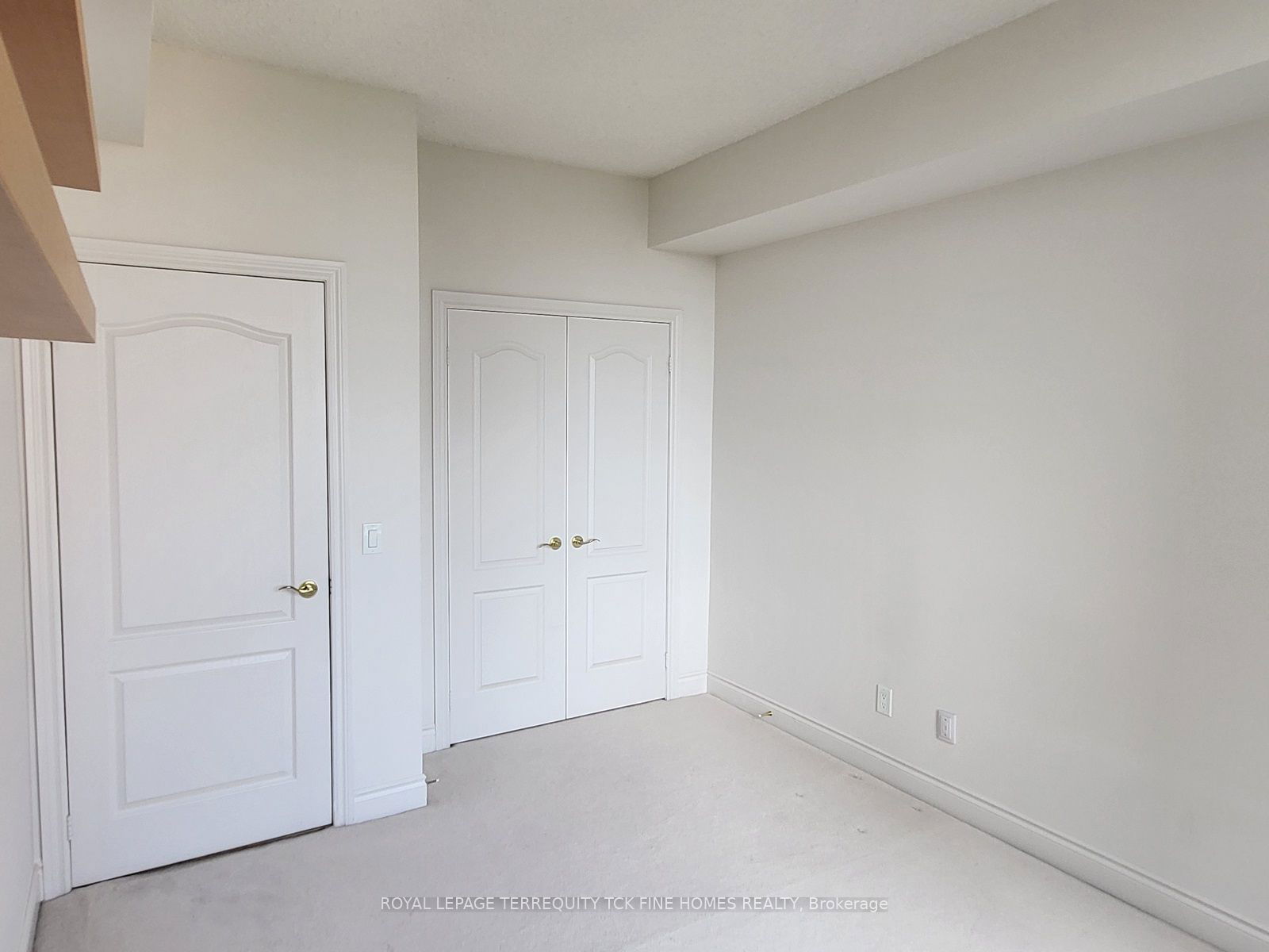 1101 Leslie St, unit 1207 for rent - image #10