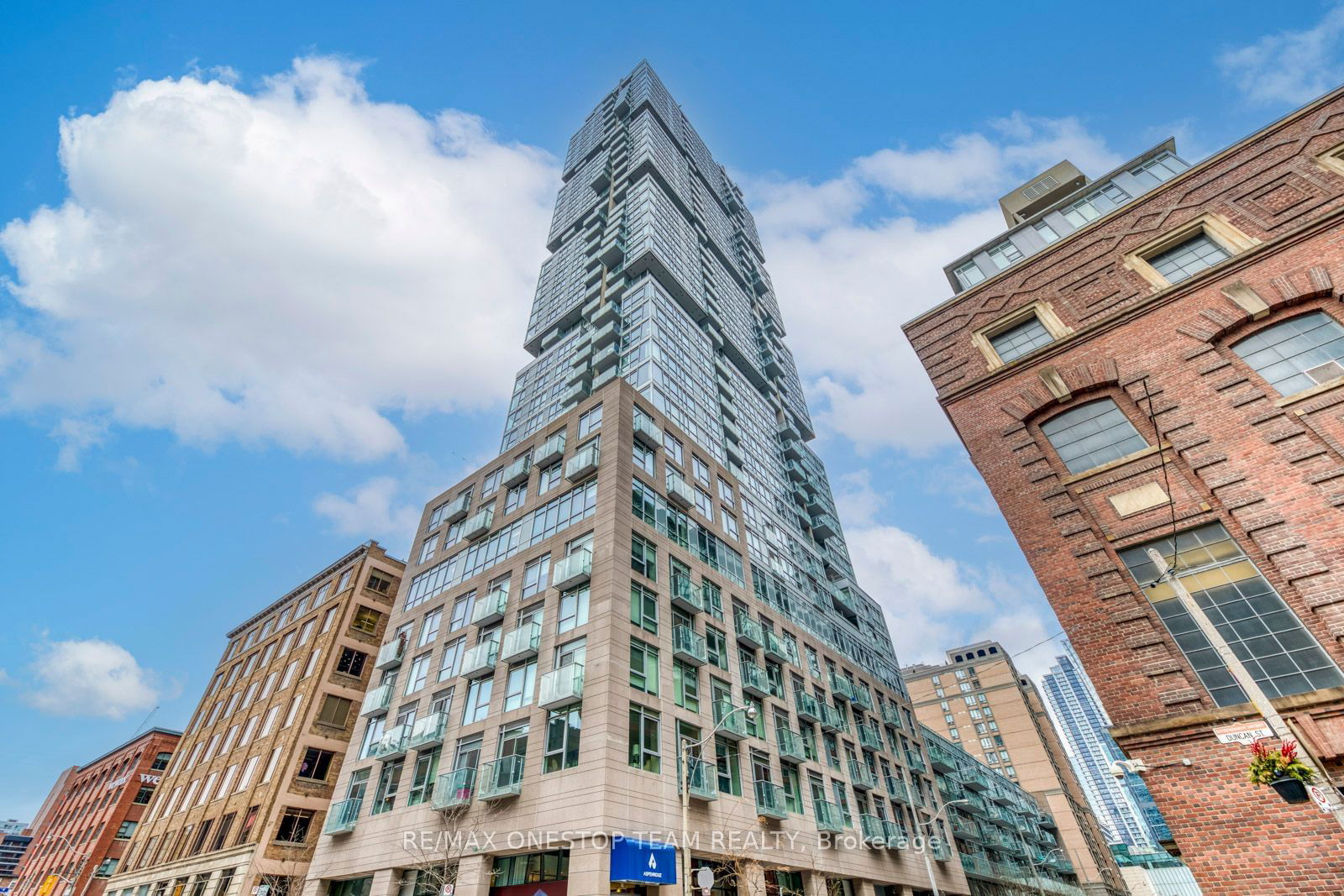 30 Nelson St, unit 4103 for rent