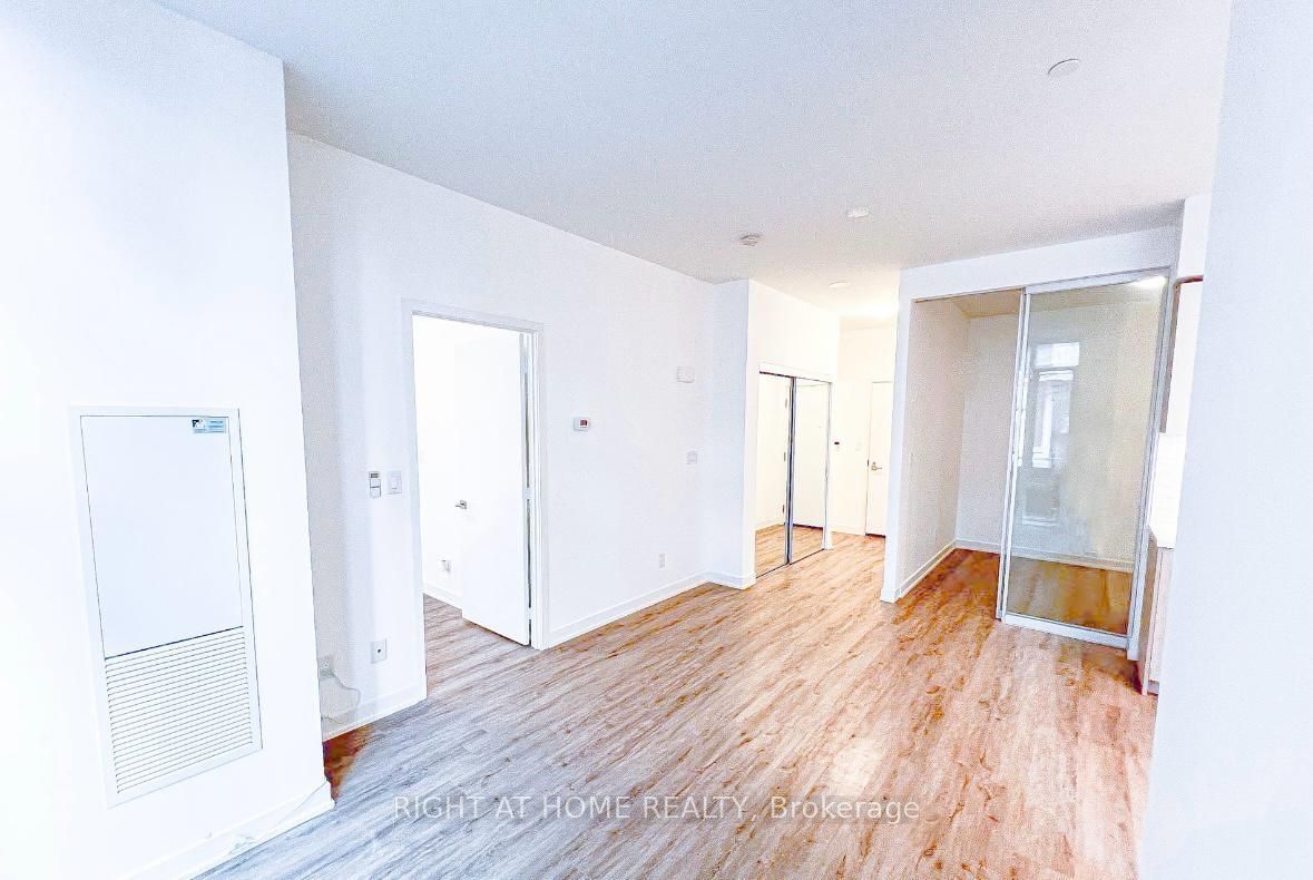 50 Ordnance St, unit 102 for rent - image #7