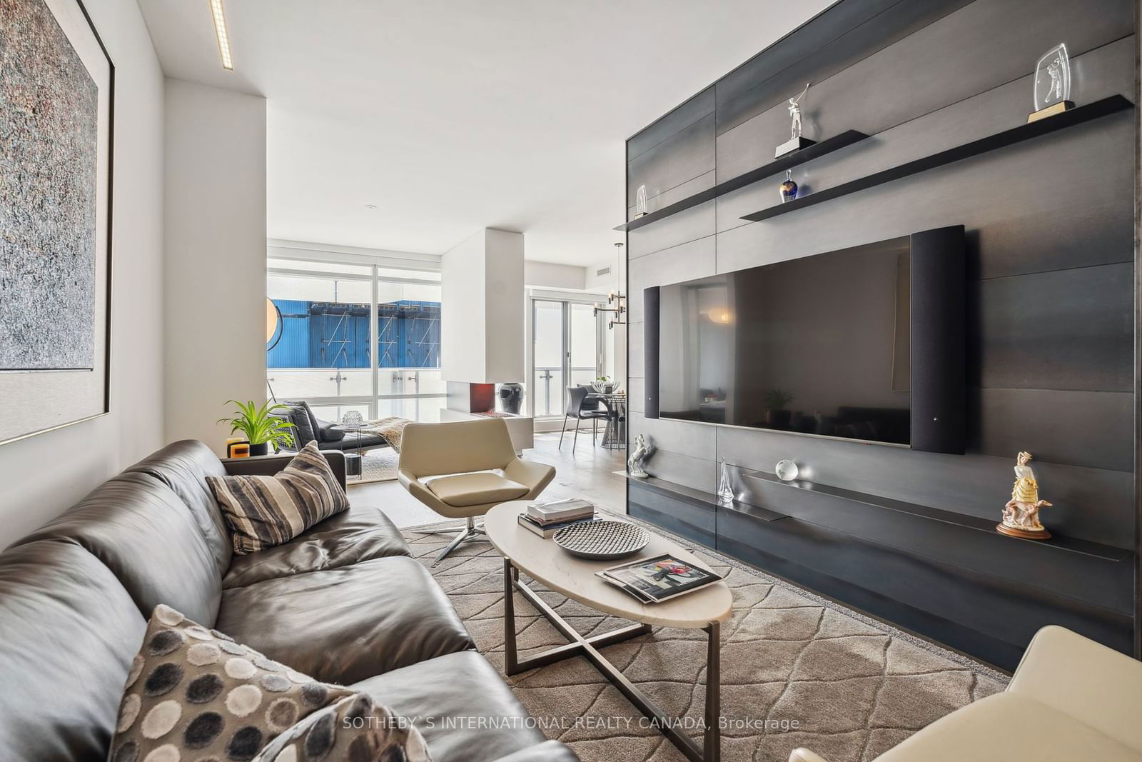 1 Bloor St E, unit 6805 for sale - image #15