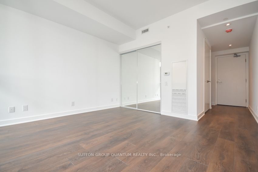 15 Grenville St, unit 1406 for sale - image #6