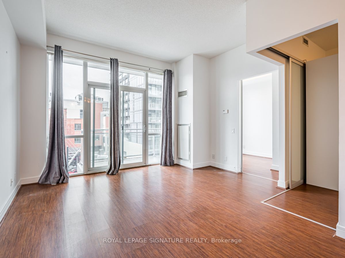 116 George St, unit N401 for rent - image #9