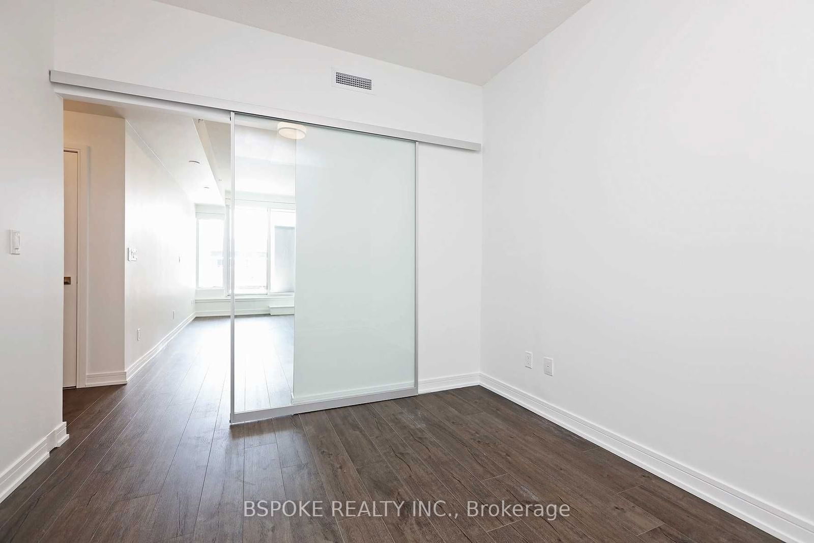 621 Sheppard Ave E, unit 350 for rent - image #3